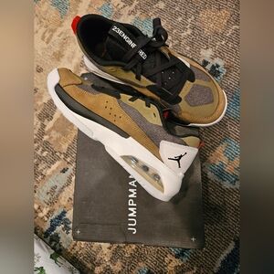 NIB Jordan Air 200E Sneakers - Black, Tan, and Olive - Size 9.5